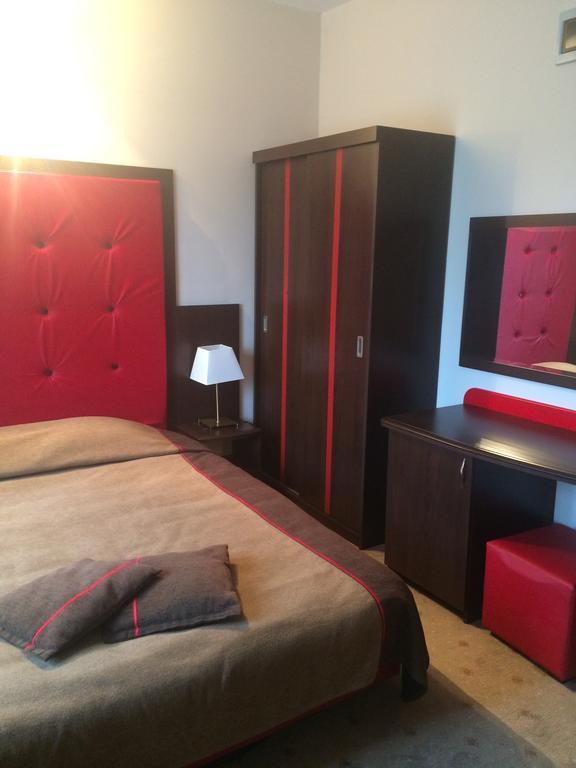 Hotel Fiama Otelu Rosu Δωμάτιο φωτογραφία