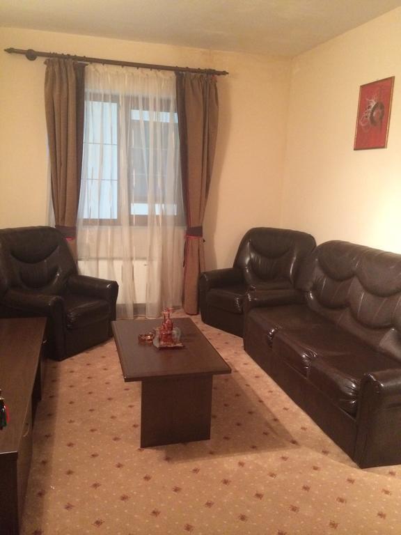 Hotel Fiama Otelu Rosu Δωμάτιο φωτογραφία